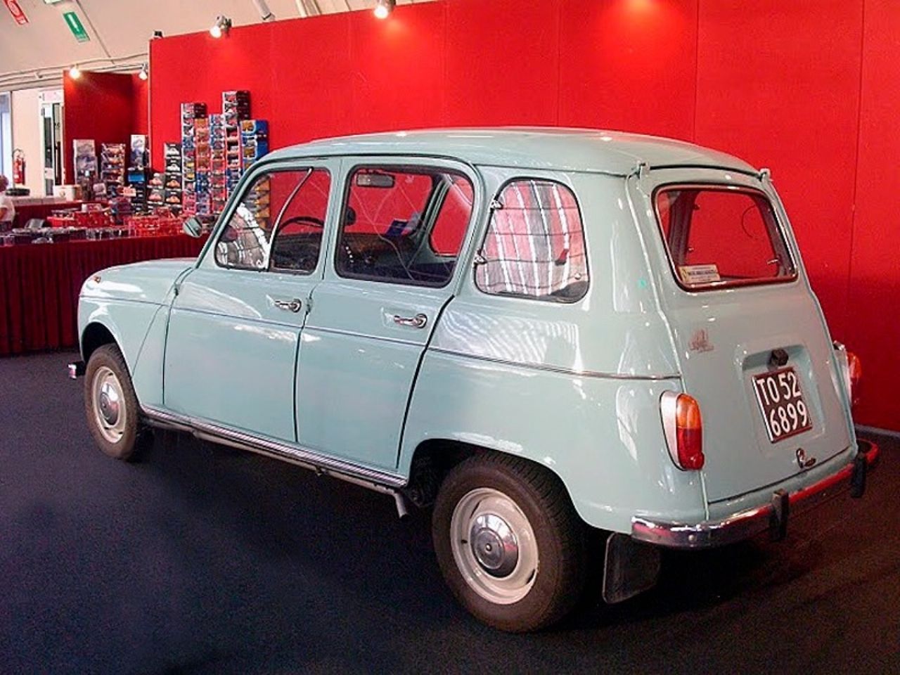 Posebneži: Alfa Romeo R4 - Alfa Romeo Katrca - Avtomanija
