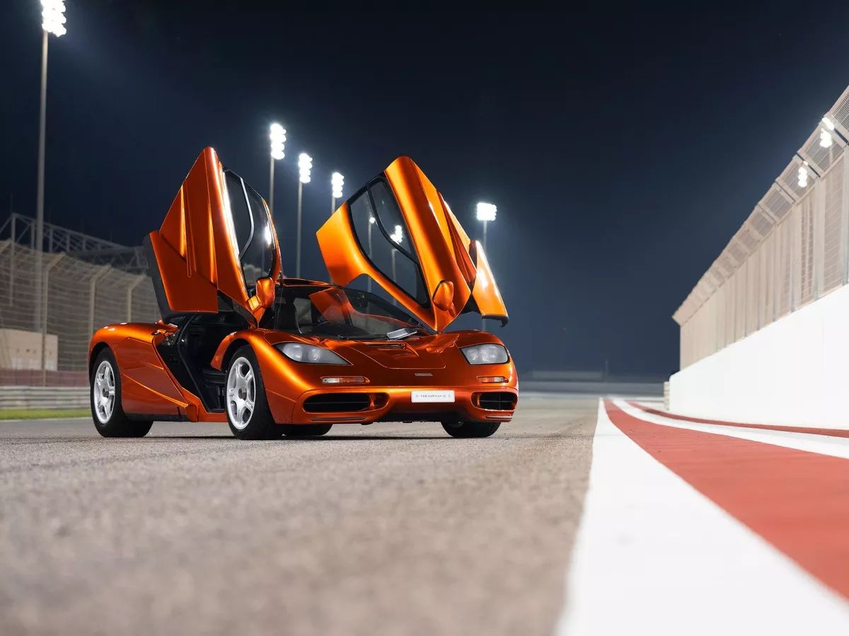 Redka zbirka McLarnov Mansourja Ojjeha prodana enemu kupcu