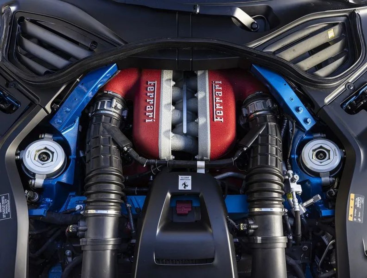 Dvanajstvaljnik ali dva vrstna šestvaljnika?