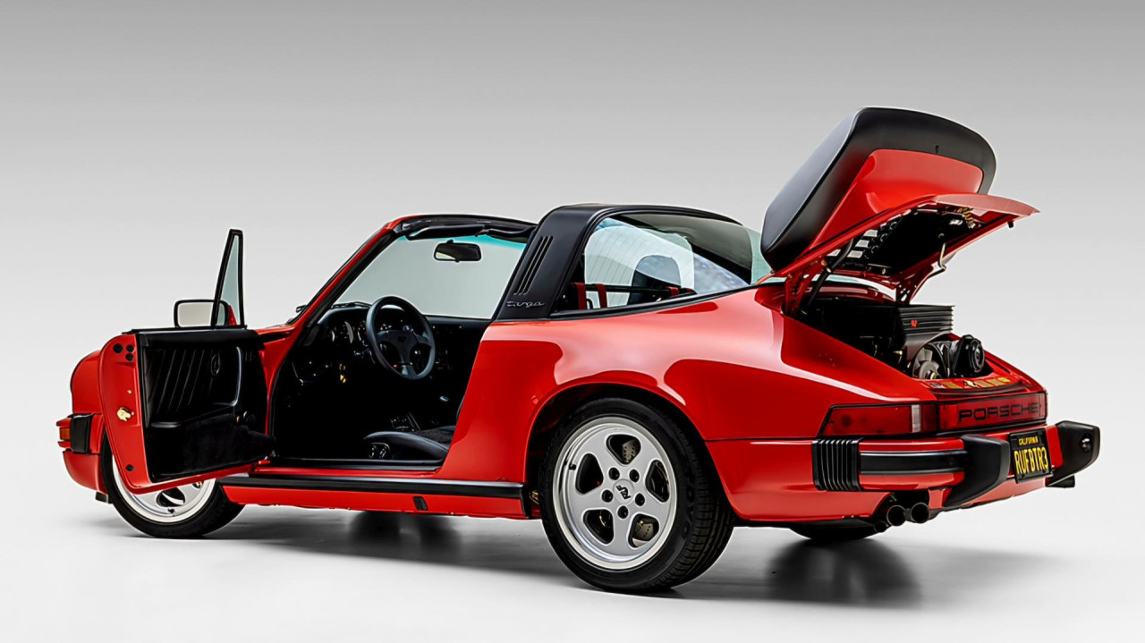 Edinstveni RUF Porsche 911 gre na dražbo