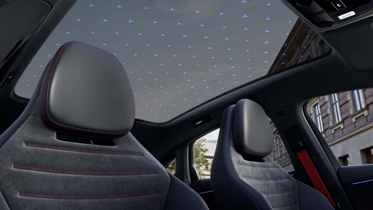 Futuristična notranjost novega Mercedesa