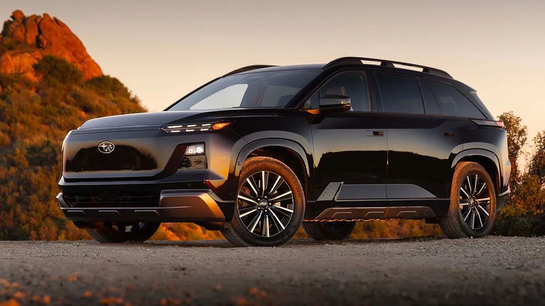 Subarujev električni sedemsedežnik za pobege