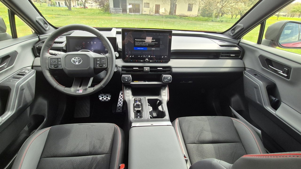 Tovarniška garancija zajema milijon kilometrov