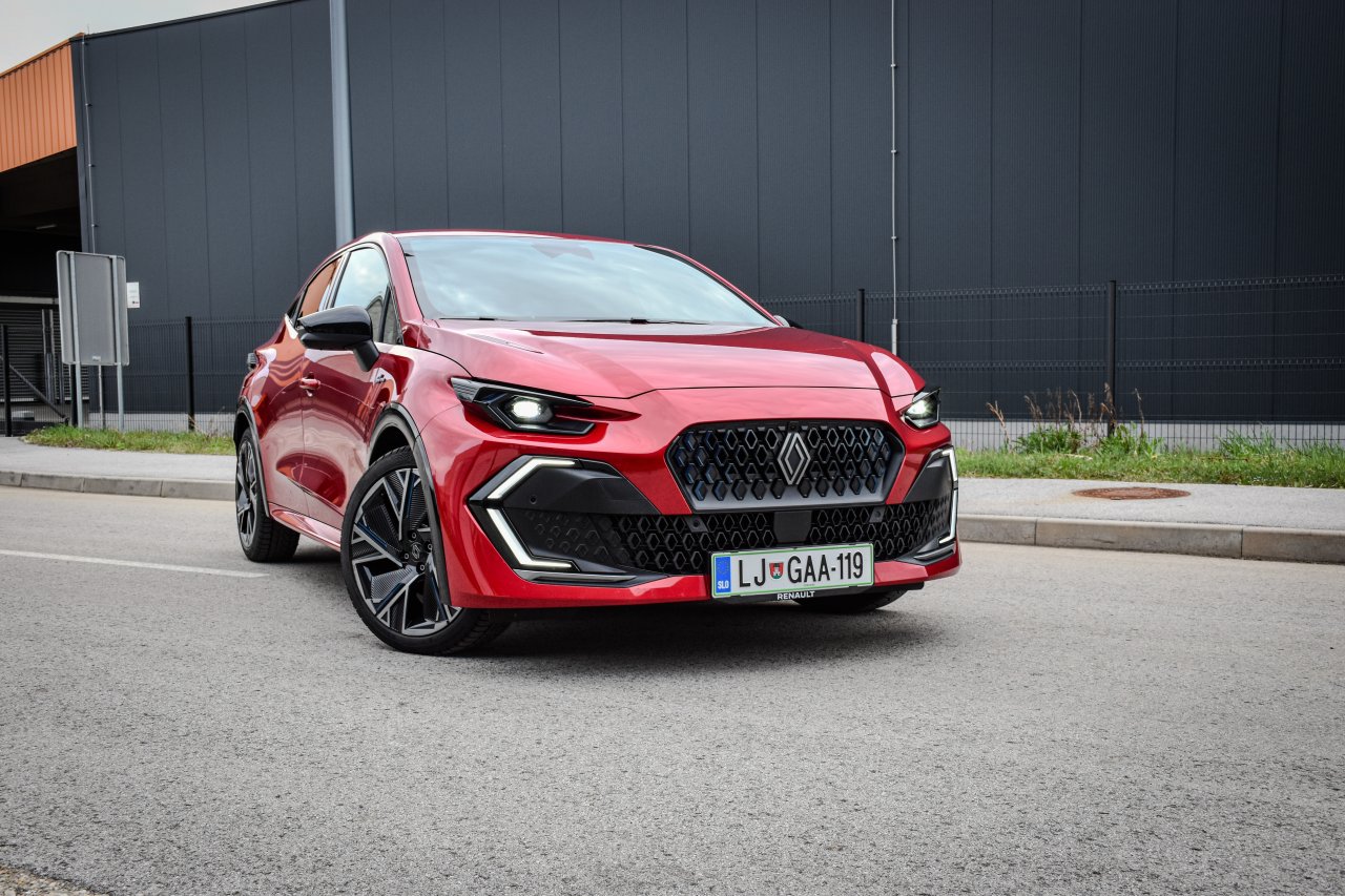 Večji, pametnejši in bolj drzen